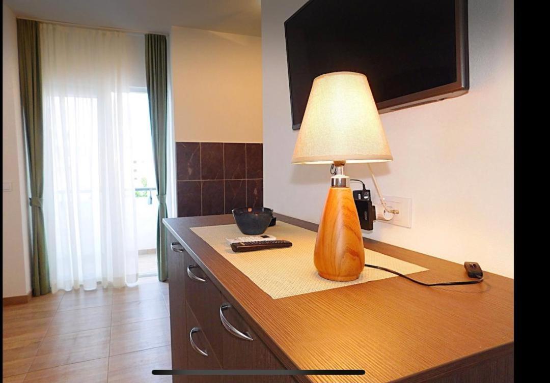 Apartments Lekic ブドヴァ エクステリア 写真