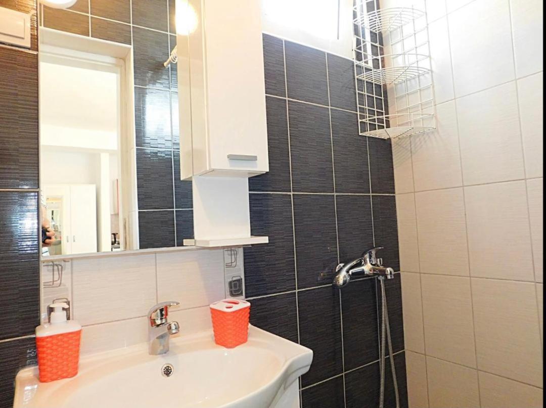 Apartments Lekic ブドヴァ エクステリア 写真
