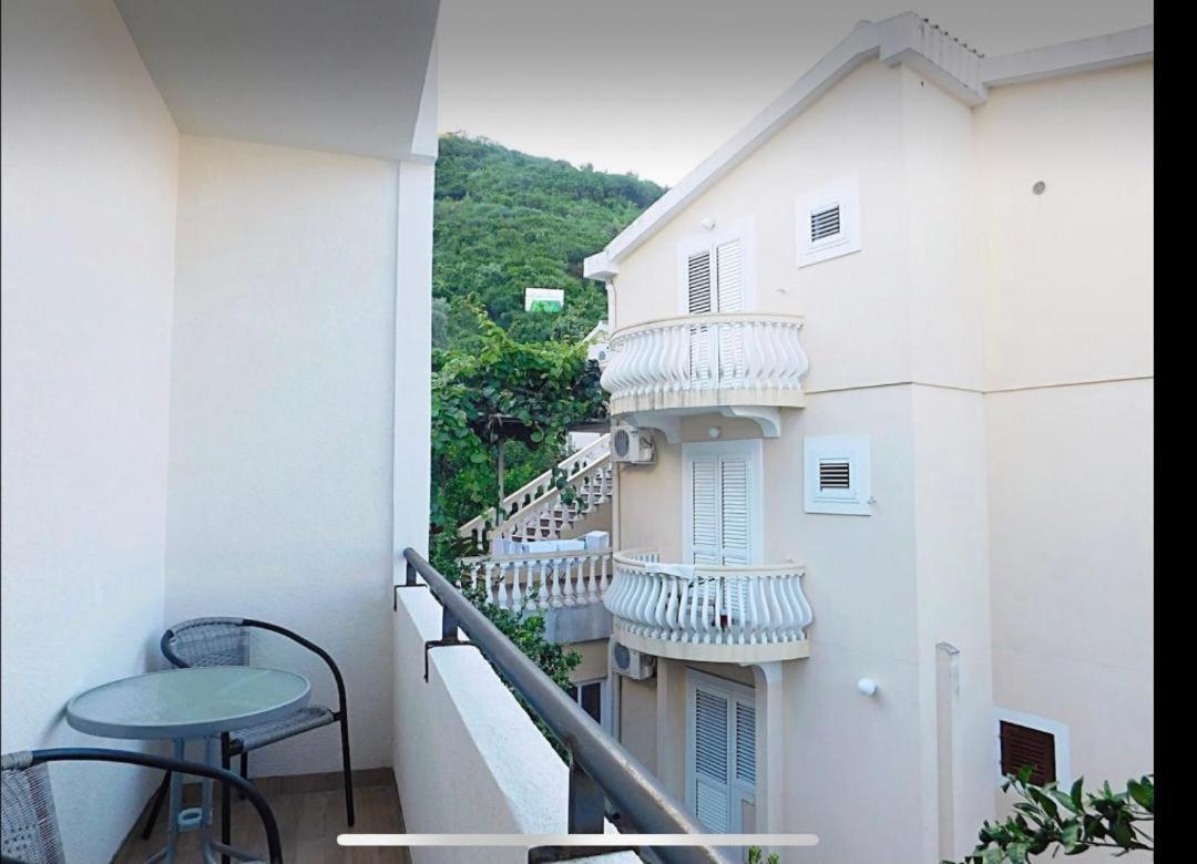 Apartments Lekic ブドヴァ エクステリア 写真